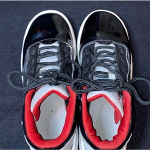 Black and Red Jordan’s (size 6y)